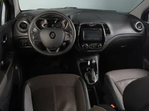 Renault  6