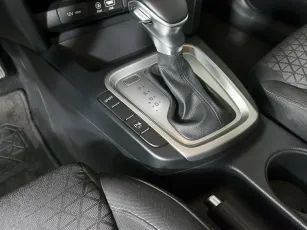 Kia  15