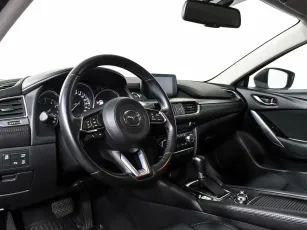Mazda  10