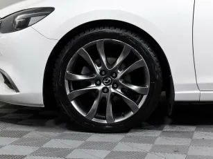 Mazda  8