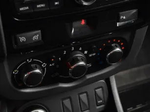 Renault  8
