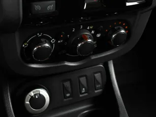 Renault  8