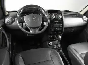 Renault  6
