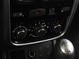Renault  8