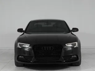 Audi  2