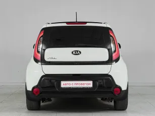 Kia  5