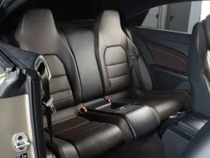 Mercedes-Benz  9