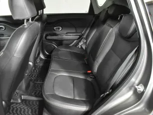 Kia  18