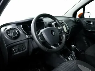 Renault  8
