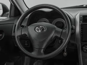 Toyota  11