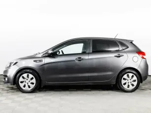Kia  3