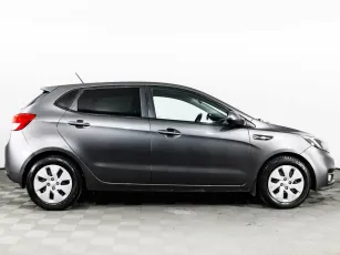 Kia  4