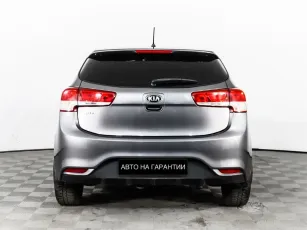 Kia  6