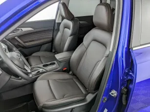 Changan  8