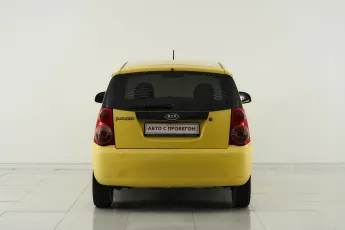 Kia  6