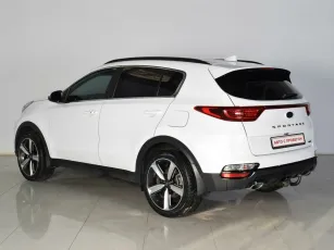 Kia  3