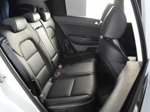 Kia  9