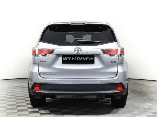 Toyota  6
