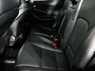 Hyundai  9