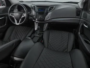 Hyundai  10