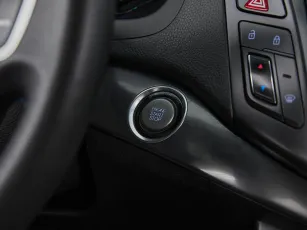 Hyundai  15