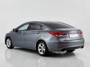 Hyundai  4