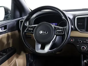Kia  14
