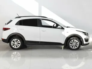 Kia  4