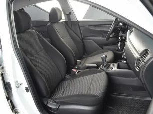 Kia  7