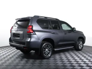 Toyota  5