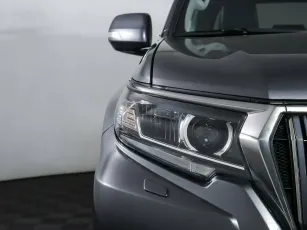 Toyota  7