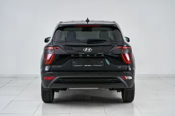 Hyundai  6