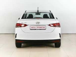 Hyundai  4