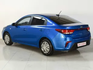 Kia  3