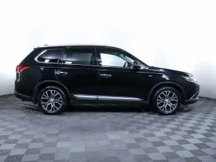 Mitsubishi  4