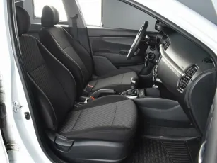 Kia  7