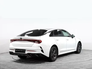 Kia  3