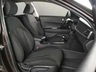 Kia  7