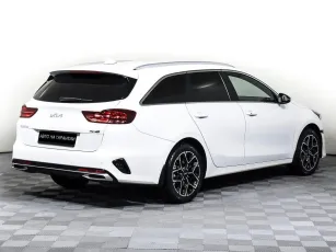 Kia  5