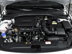 Kia  8