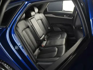 Kia  13