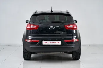 Kia  6