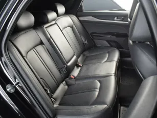 Kia  14