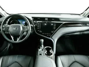 Toyota  7