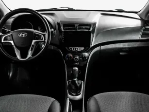 Hyundai  7
