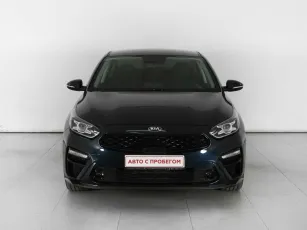Kia  3