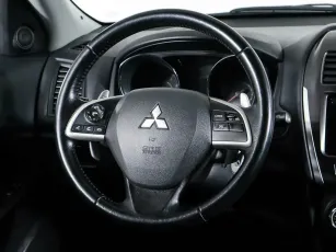 Mitsubishi  12