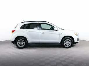 Mitsubishi  4