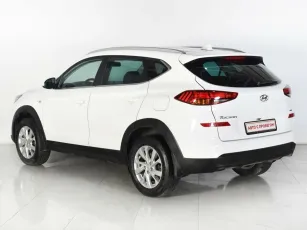 Hyundai  3