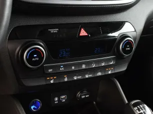 Hyundai  8